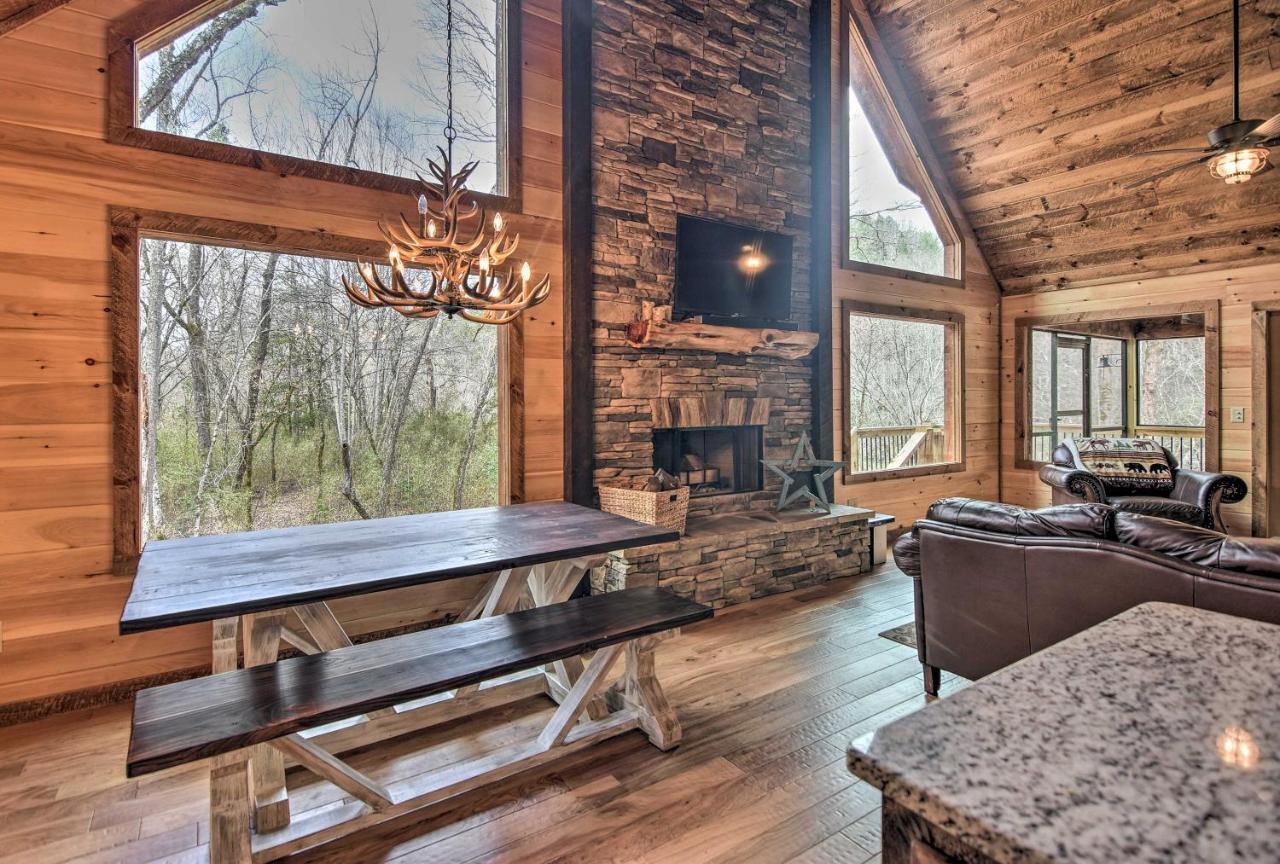 Modern Murphy Cabin With Nottely River Views! Kültér fotó