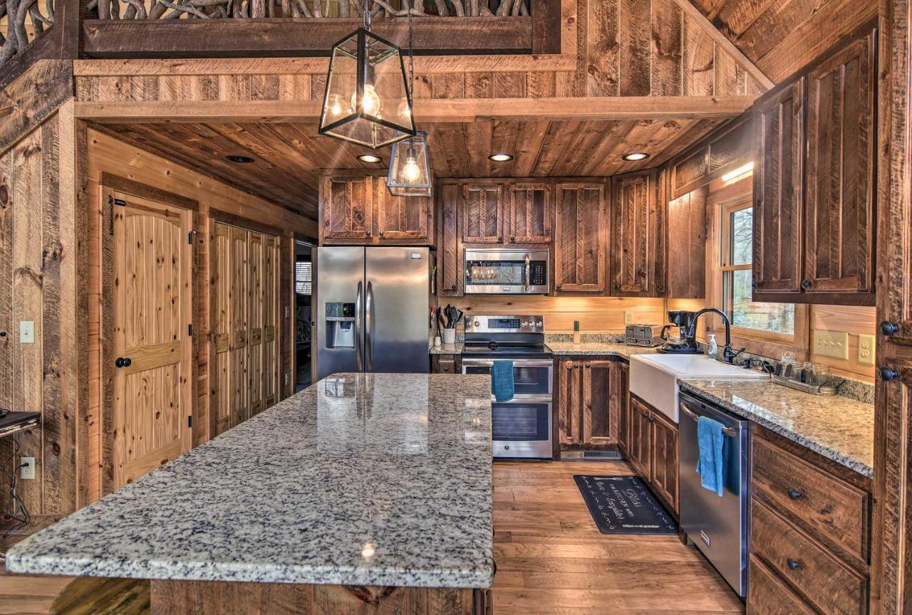 Modern Murphy Cabin With Nottely River Views! Kültér fotó